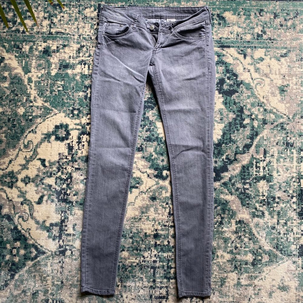 Long/Tall: H&M Super Skinny Low Waist Jeans